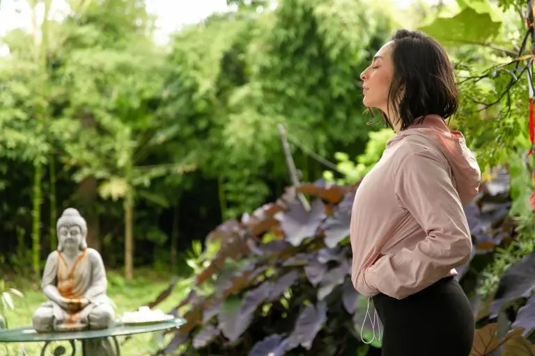 woman practicing breath ratios