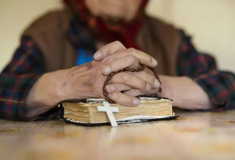 woman in prayer